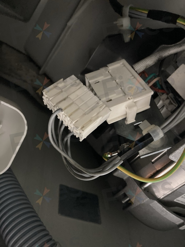 維修摩打線插
