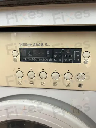 W044002 全組面板