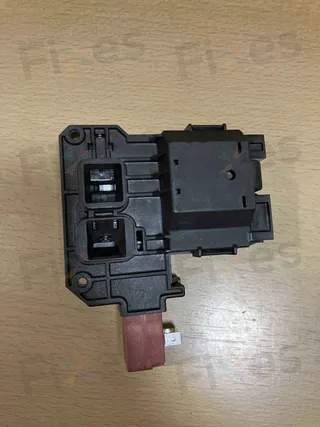 W001033 門鎖掣／門把手